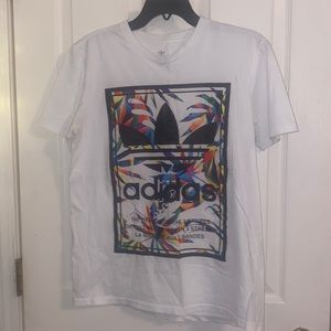 Med Adidas Colorful T Shirt